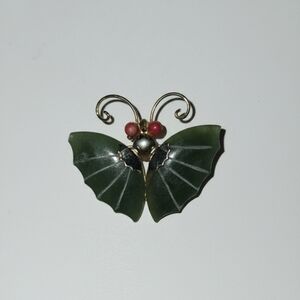 VTG Jade Dynasty Collection Brooch Pin Red Coral Moth Butterfly Carved With Case